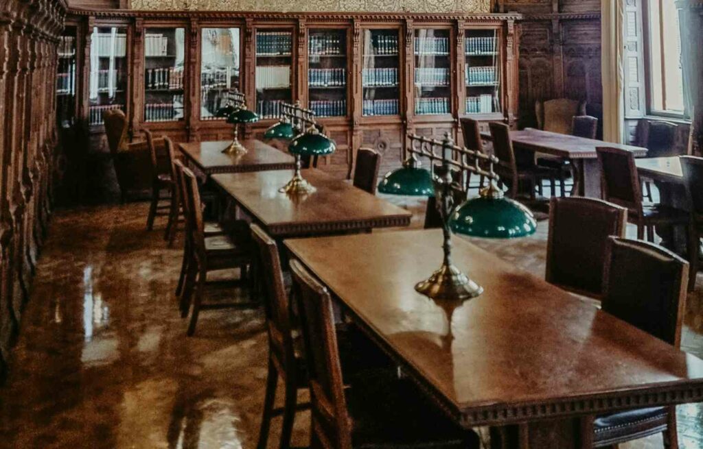 Interni della Biblioteca